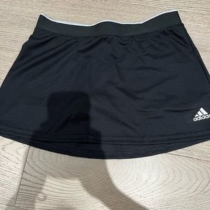 Adidas built in shorts golf skirt